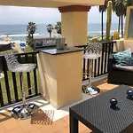 Beachfront Apartment - Sea Views - Marbella