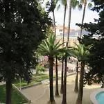 Apartamento Acogedor En Zona Verde Cerca Del Mar