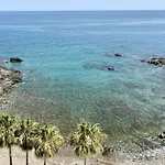 Perla Torremuelle Front Line Duplex