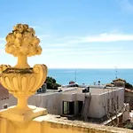 Casa Mariel