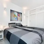 Puerto Marina, Frontline Apartment In Benalmadena, Malaga