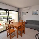 Wvp Riviera Park J