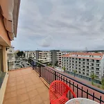 Apartamento En Salou Con Las Vistas Al Port Aventura