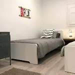 M5 Cool Terrace. Metro 1 Min. Center 15' By Metro
