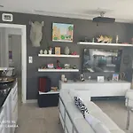 Petit Paradis
