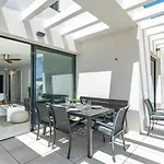 Luxury Apartment Michael