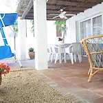 Lovely Villa Next To The Beach