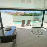 Tarifa Cozy House - Private Pool - Wifi - Modern