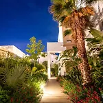 Newly Built Top Modern Penthouse In Puerto Banus