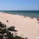 Duplex Centrico Frente A Hotel Monasterio, Playas Y Pinares En Las Proximidades