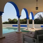 Villa De Lujo En Sancti Petri
