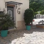 Casita Del Reloj