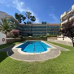 R123 Apartamento En La Planta Baja Con Piscina Cerca De La Playa