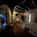 Posada Los Cantaros