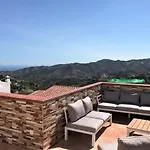 Leyre'S House - Terrace & Sun