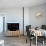 Avenida Carlota Alessandri 282