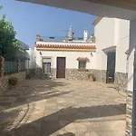 Apartamento Con Patio Delantero