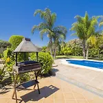 Cubo'S Villa Erythrina