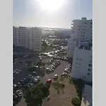 Espacioso Piso En Residencial Con Gran Piscina
