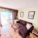 First Line Villa Floor Studio Apartment With Amazing Sea View Air Conditioned Just 50M From The Beach