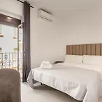 Villamarta Boutique Rooms