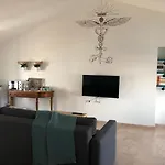 Lovely 1-Bedroom Loft Near Ronda