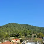 Villa Lia 10 Minutes Drive Sitges Very Confortable Ac Pool Xl Garden Sunny Oriented