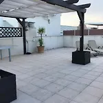 Precioso Atico En Complejo Residencial Con Piscina