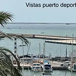 Vistas Al Mar, En El Club Nautico De Sant Carles De La Rapita, 3 Dormitorios