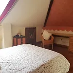 Charming House In Bastian