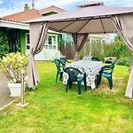 Charming House In Bastian