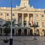 Lindo Apartamento En El Centro Historico De Cadiz