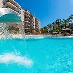 Rentalmar Salou Playa Family Suites & Pool