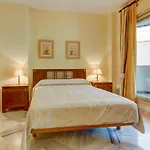 Fuente Aloha Apartment By Ghr Rentals