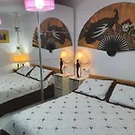 Apartamento Con Oficina Y Vistas Al Mar
