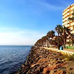 Casa De Fabian Appartment + Wifi Near Beach/Port