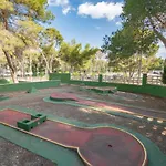 Salou-Piscina-Playa Port Aventura1