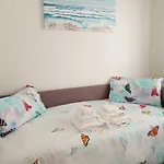 Boutique Apartment Near The Beach, 1 Gbps Wi-Fi