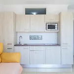 Las Palmeras Sunny One Bedroom