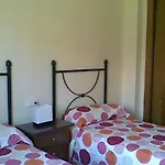 2 Bed Apartment With Pools And Spa