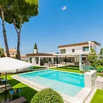 Cubo'S Villa Elena