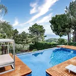 Design Villa With Sea Views