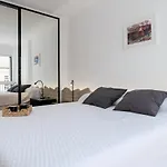 Hauzify I Apartament Llao