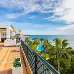 Mi Capricho Beachfront Penthouse, P12 5A