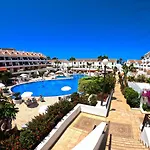 Parque Santiago I - 2 Bedroom - 1 Bathroom - Open Plan Living - Kitchen Area - Extra Large Balcony - First Floor Apartment