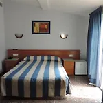 Hotel Costa San Antonio