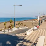 Calle Marbella Chalet With Garden By Beach