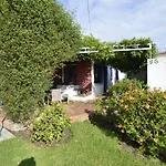 Maravillosa Villa Privada Con Piscina Y Gran Jardin