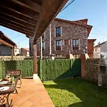 Las Cabanas De Pimiango