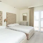 Tess Penthouse Deluxe Ds11